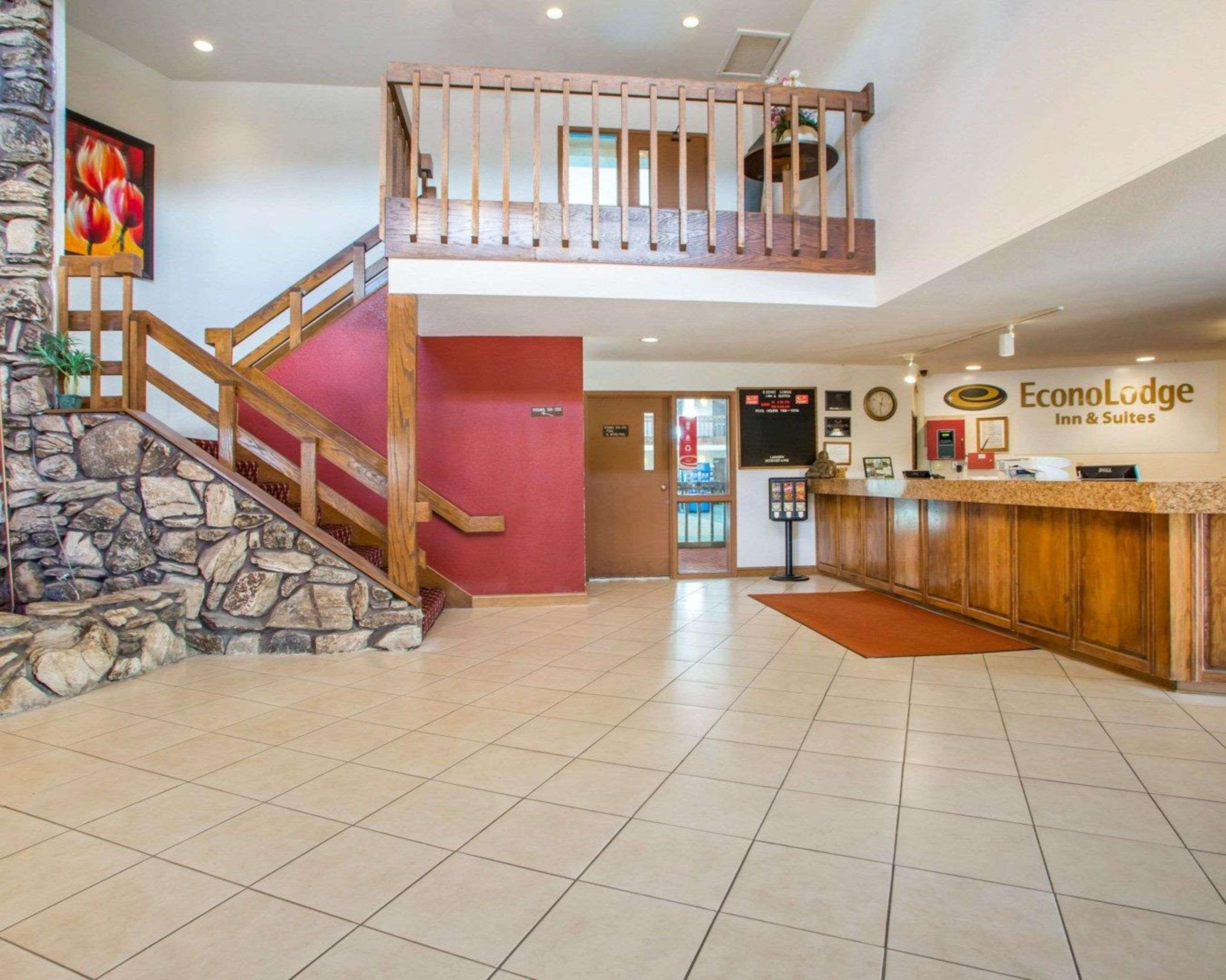 Econo Lodge Inn & Suites Stevens Point Εξωτερικό φωτογραφία